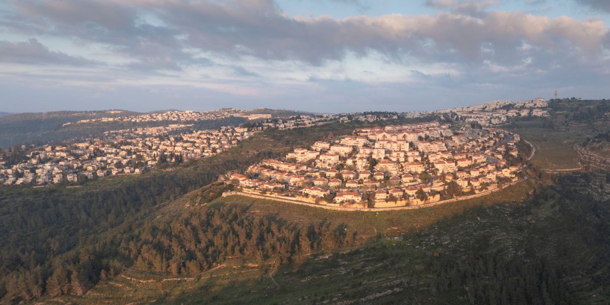 מהם המיסים החלים על רכישת נכס מקרקעין בישראל?